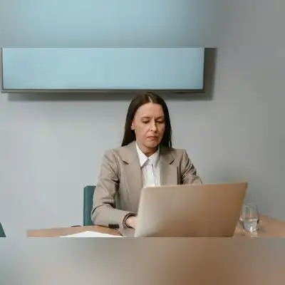 邵榕新